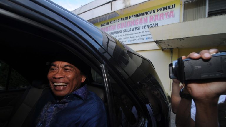 Bahlil Tunjuk Muhiddin Said Jadi Plt Ketua Golkar Sulsel