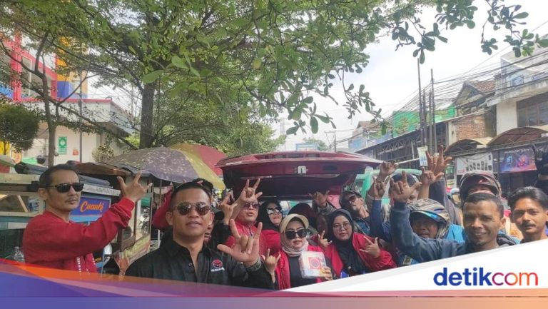 DPC PDIP Bandung Barat Gelar Dapur Umum Gotong Royong untuk Masyarakat