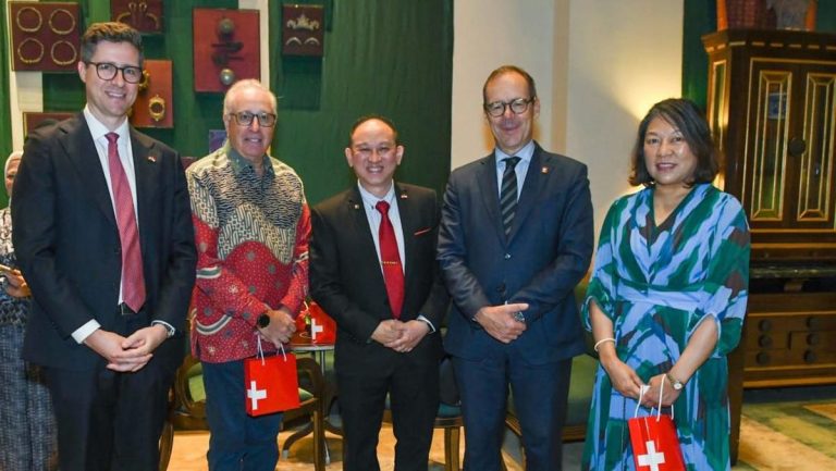SwissCham Gelar Gala Dinner dan Donasi untuk Bencana Sumatra
