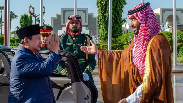 Prabowo Telepon Putra Mahkota Saudi Pangeran MbS, Apa yang Dibahas?