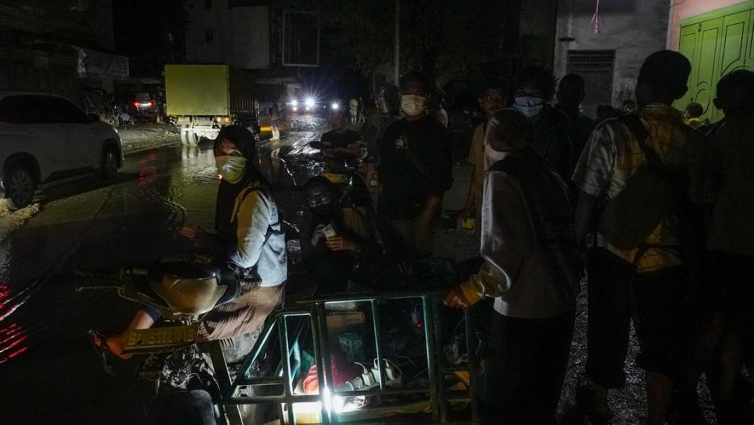 Bahlil Ungkap Alasan Listrik di Aceh Belum Pulih 100 Persen
