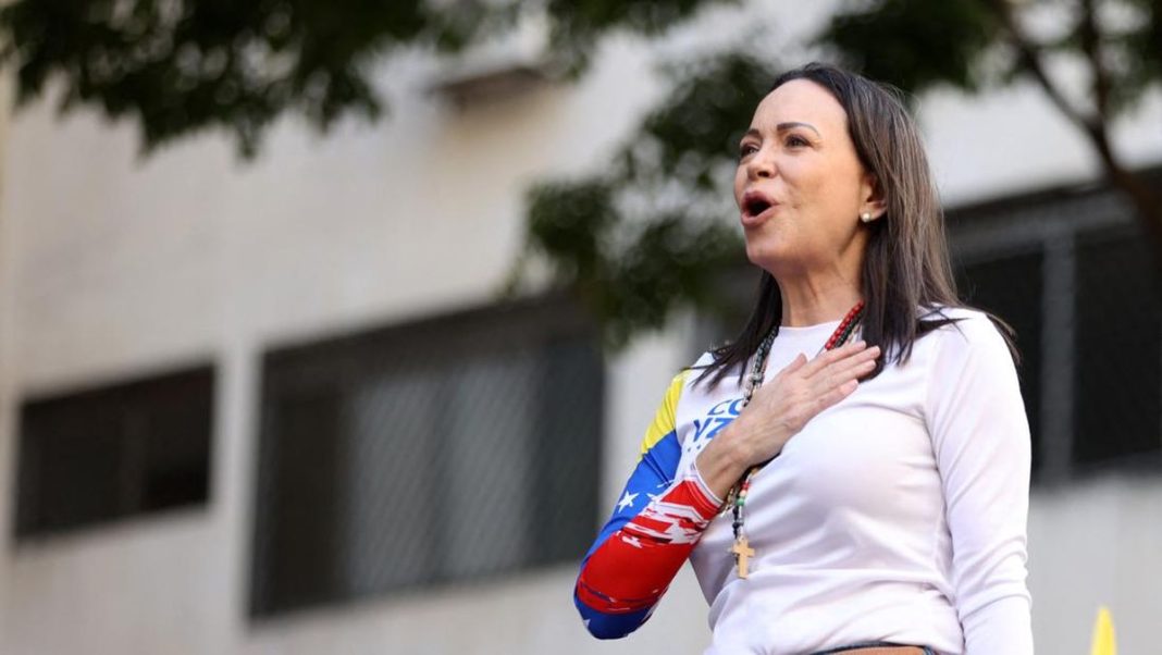 Oposisi Maduro Diam-diam Kabur Naik Perahu ke Oslo Terima Hadiah Nobel