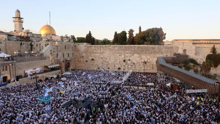 Pemukim Ilegal Israel Kembali Serbu Al Aqsa saat Peringati Hanukkah