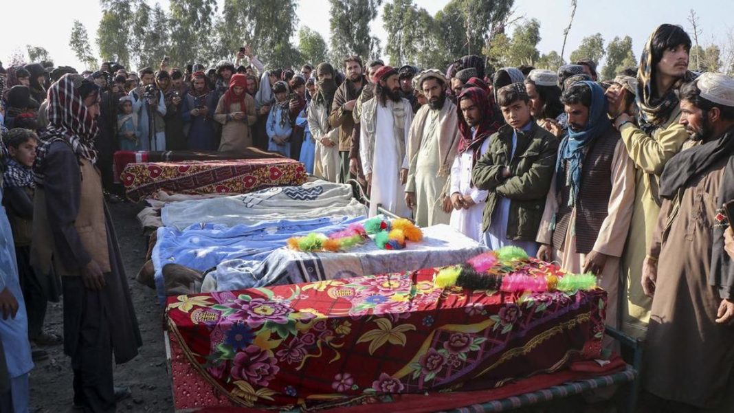 Momen Taliban Minta Bocah 13 Tahun Tembak Mati Pembunuh Keluarganya