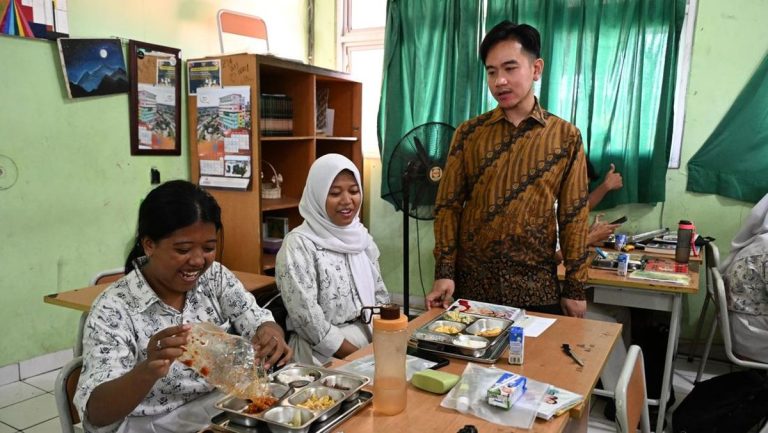Gibran Minta Maaf Mobil SPPG Tabrak Kerumunan Siswa SD di Sekolah