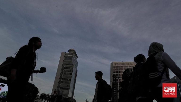 Deret Bahaya PenundaaanPengumuman UMP 2026 Bagi Buruh dan Pengusaha