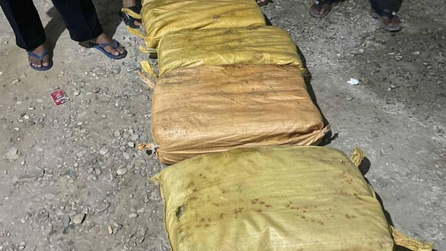 Bea Cukai Gagalkan Penyelundupan Teh China Berisi 30 Kilogram Sabu