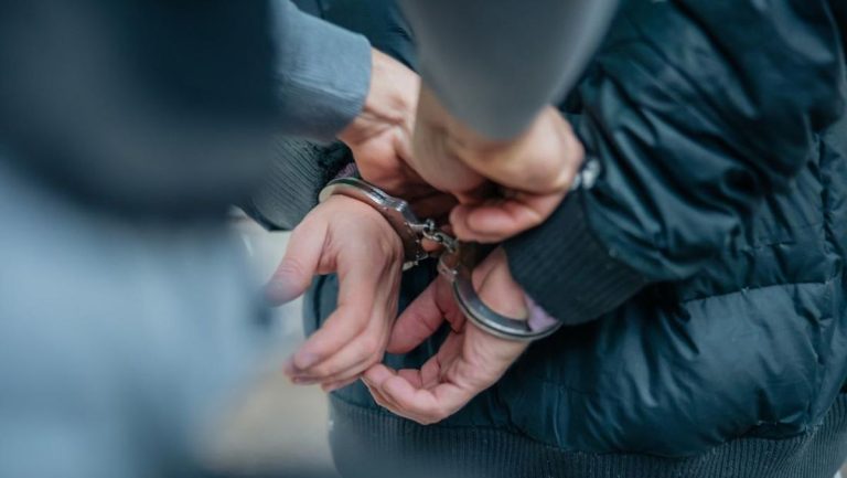 WN Malaysia Bawa Sabu-Ekstasi Rp2,7 M Diringkus di Bandara Juanda