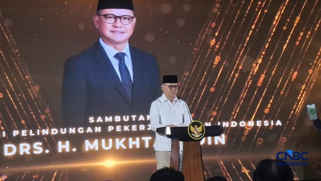 Diperintah Prabowo Lindungi Pekerja Migran, Begini Jurus Menteri P2MI – Publik Pos Update