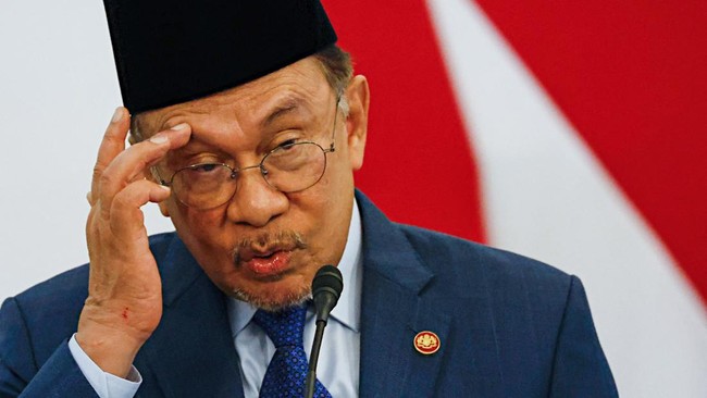 PM Malaysia Anwar Ibrahim Digoyang, Ramai Kader Partai Membelot – Publik Pos Update