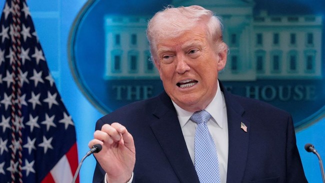 Trump Tiba-Tiba Ancam Serang Oman Bila ‘Main Mata’ dengan Iran – Publik Pos Update