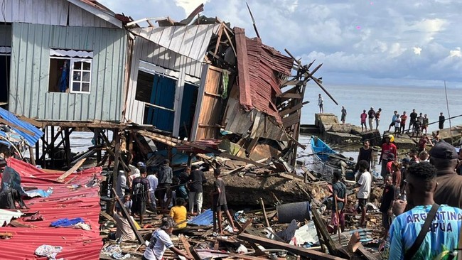 Media Asing Sorot Bom Perang Dunia II Meledak di Papua RI, Katakan Ini – Publik Pos Update