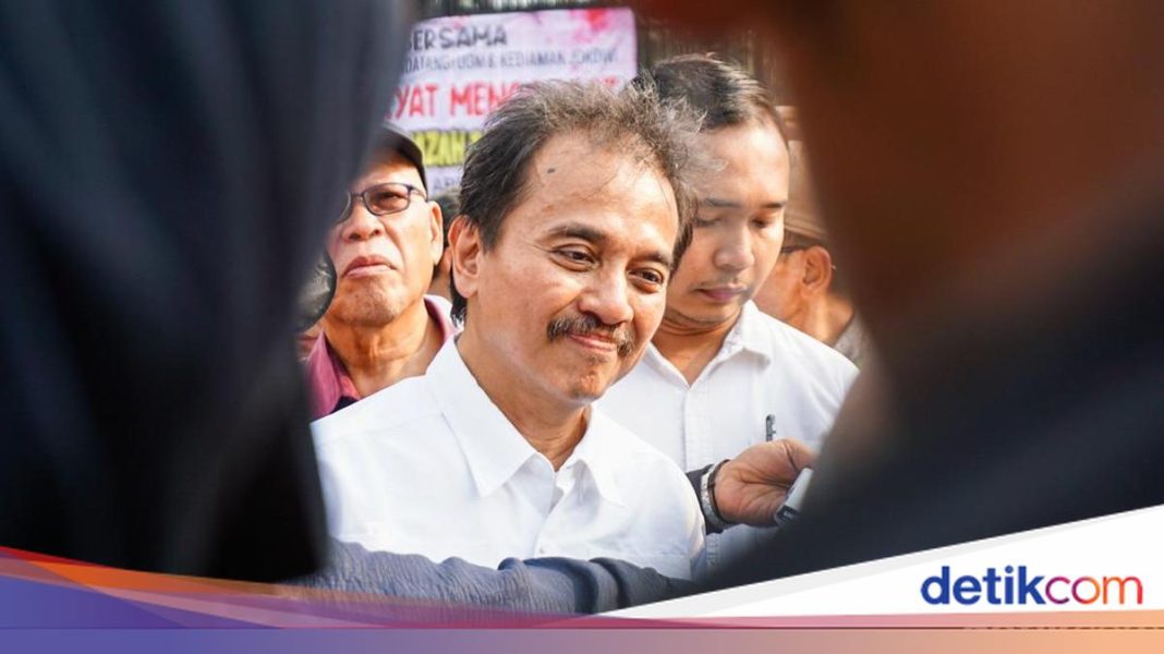 Roy Suryo dan dr Tifa Ditangkap