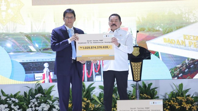 Purbaya Kaget Ada Aset Eddy Tansil yang Bisa Diperoleh Kejagung – Publik Pos Update