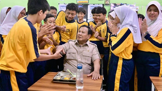 Tok! Prabowo Tetap Lanjutkan Program MBG, Pengawasan Diperketat – Publik Pos Update