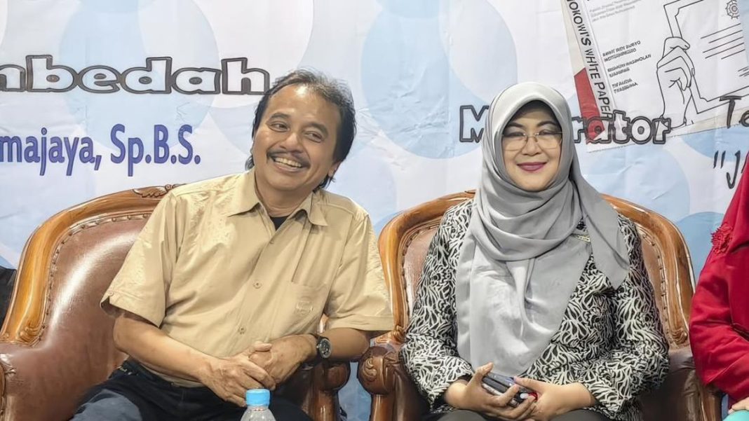 Roy Suryo-dr Tifa Akan Dibawa ke RS Polri untuk Pemeriksaan Kesehatan