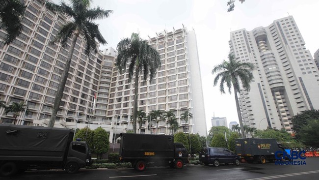 Penampakan Luar Dalam Hotel Sultan yang Rencananya Mau Dirobohkan – Publik Pos Update