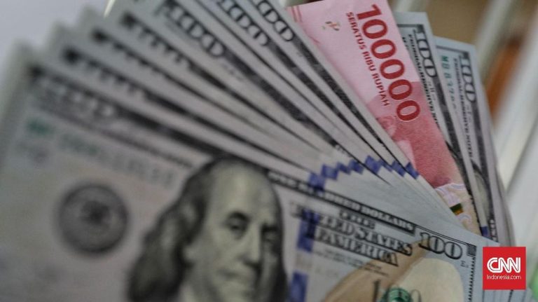Rupiah Turun Tipis ke Rp17.972 Usai Pengumuman Gubernur BI Mundur