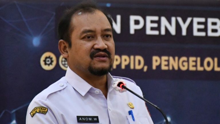 Dari BUMN, Bupati Pemalang, Kini Ditangkap KPK