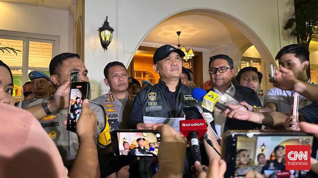 Geledah Kafe dan Money Changer di Cipete, Polri Sita Uang Rp67,2 M