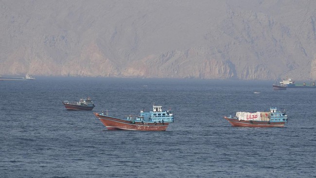 Iran Sukses ‘Kelabui’ Trump, Berhasil Dagang Minyak di Laut Depan RI – Publik Pos Update