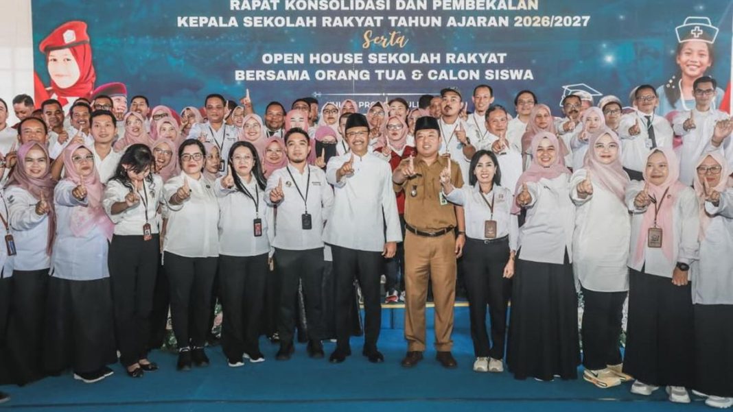Gus Ipul Bekali Kepala Sekolah Rakyat, Tekankan Empati dan Integritas