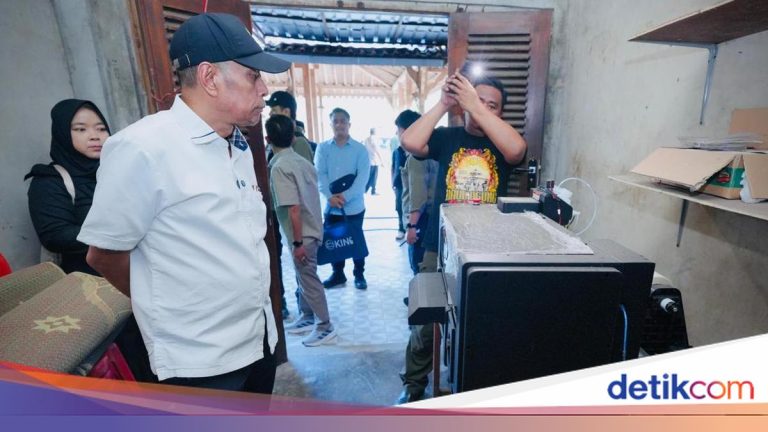 Kemensos-Bank Mandiri Dorong Pemberdayaan UMKM Desa Karanganyar Borobudur
