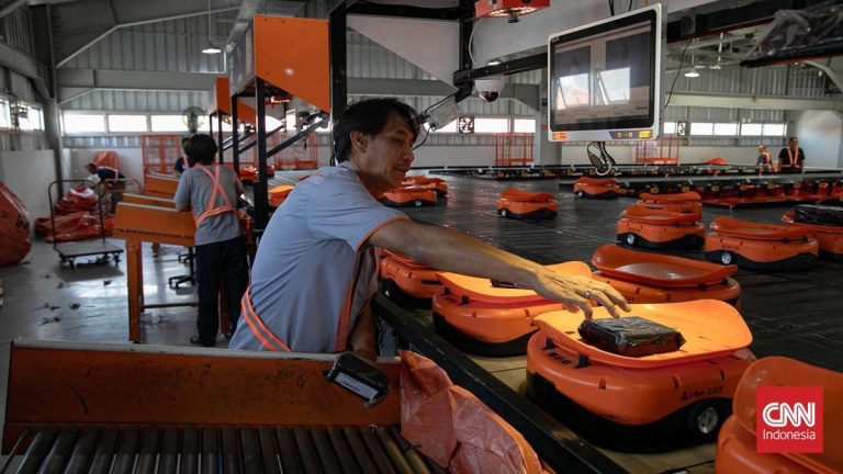 PT Pos Indonesia Respons Isu Karyawan Telat Terima Gaji