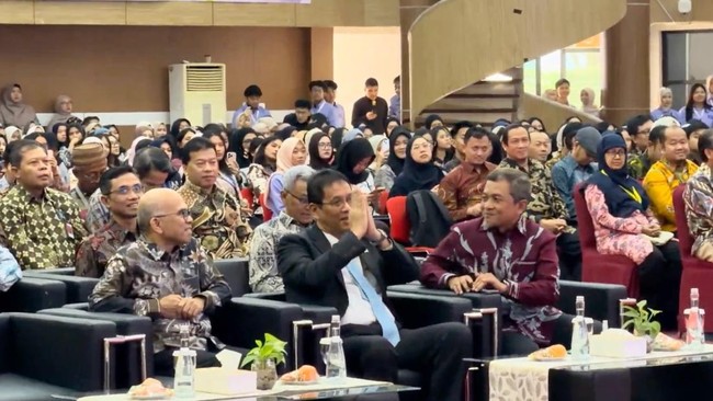 Purbaya Beri Pesan ke Mahasiswa STAN: APBN Bukan Sekedar Tabel – Publik Pos Update
