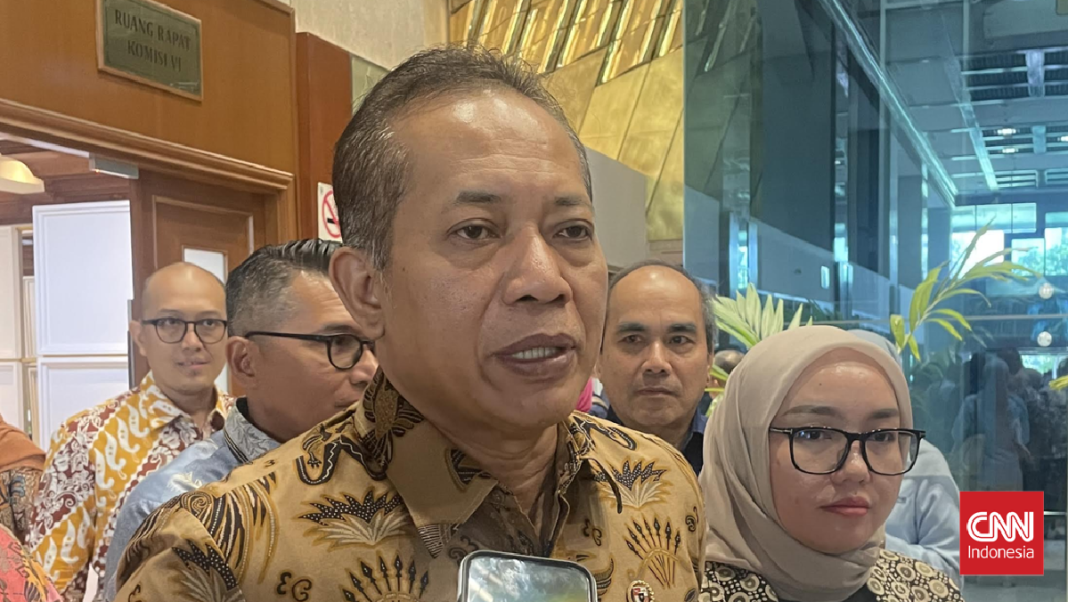 Menkop Angkat Suara soal Pengadaan Kipas Angin Kopdes Rp1,8 T