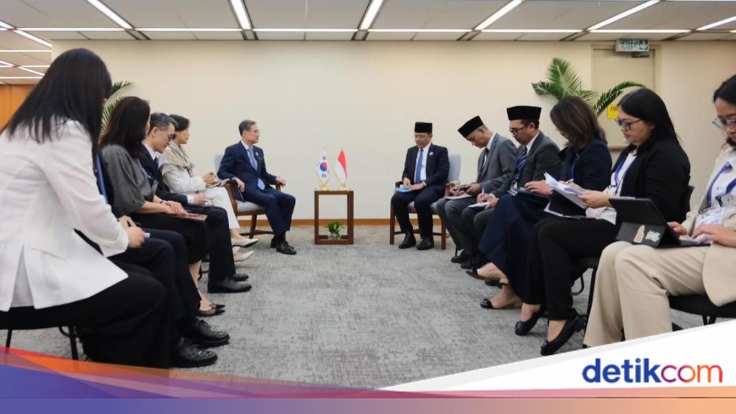 Sugiono Bertemu Menlu Korsel di Manila, Bahas Investasi hingga Situasi Iran