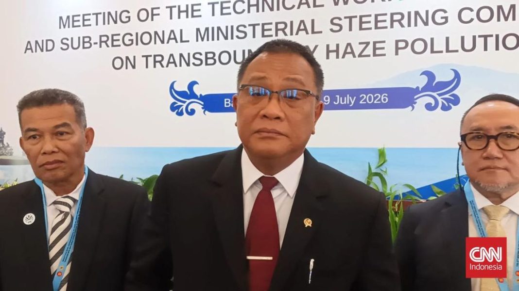 Kebakaran TPA Jatiwaringin Sisa 1,5 Hektare, Hanya Asap-asap