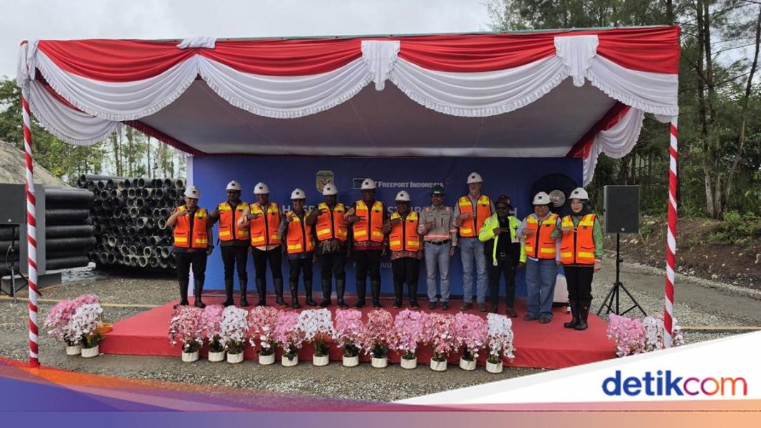 Freeport Hibahkan 11 Km Pipa untuk Perluas Akses Air Bersih di Mimika