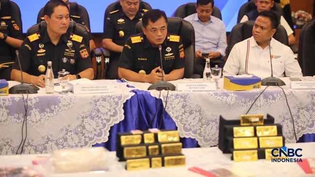 WN China Nyaris Selundupkan 22 Kg Emas ke Hong Kong, Ini Modusnya! – Publik Pos Update