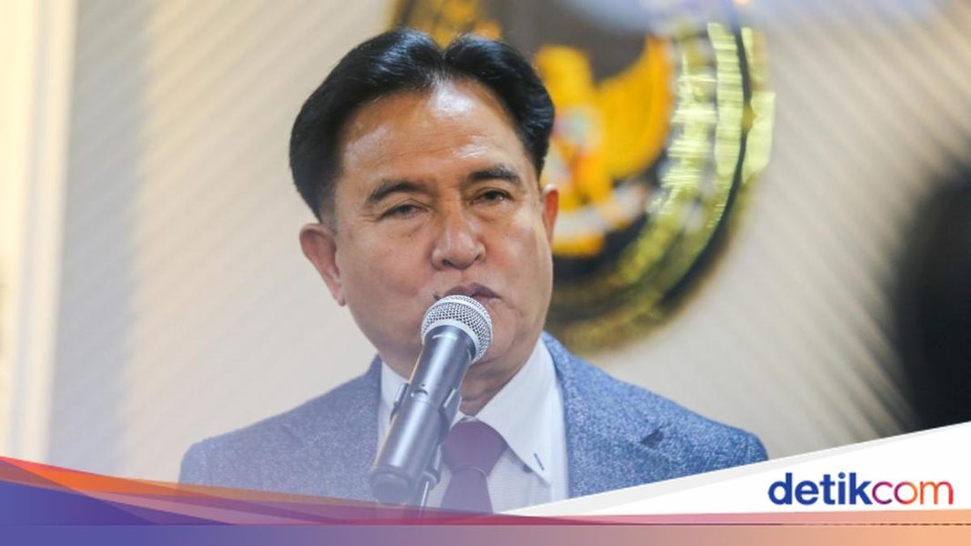 Menko Yusril Imbau Publik Tetap Tenang Usai Ricuh Pascaaksi 27 Agustus