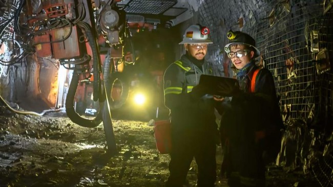 Freeport Punya Proyek Tambang Baru, Bisa Produksikan 6 Juta Ons Emas – Publik Pos Update