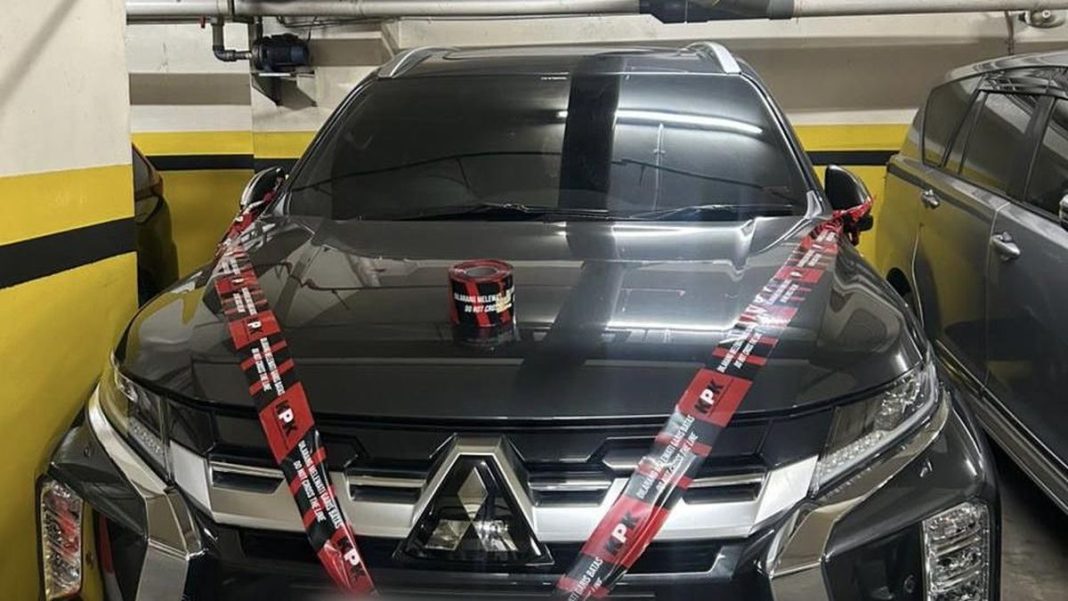 KPK Sita Mobil dari Anggota DPRD Kota Bengkulu Vinna Ledy