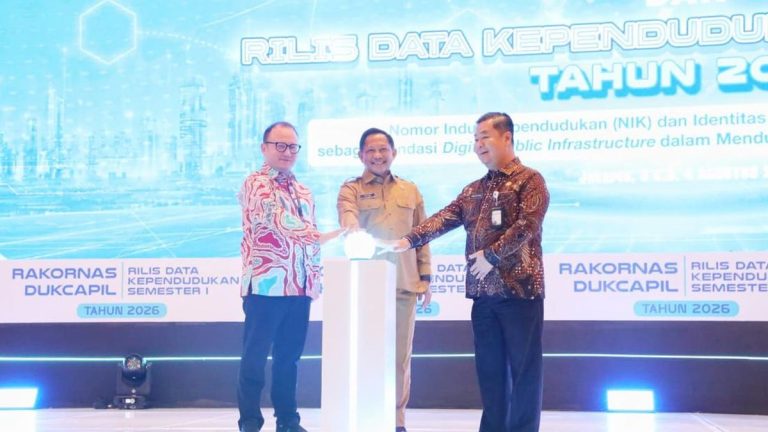 Tito Bicara soal Penguatan Infrastruktur Digital di Rakornis Dukcapil