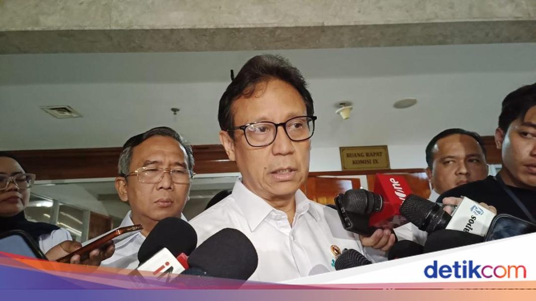 IDI Usul Gaji Minimum Dokter Umum Rp 30 Juta, Menkes: Sedang Dibicarakan