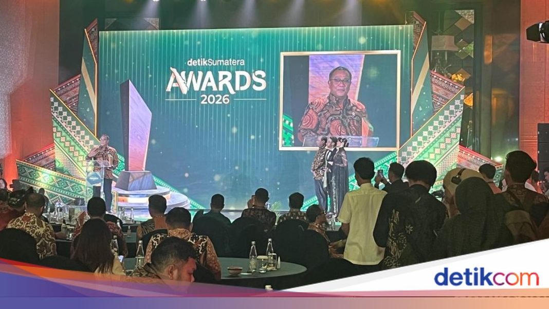 Raih detikSumatera Awards, Jumhur Bicara Aksi Ekologis Selamatkan Lingkungan Sumatera