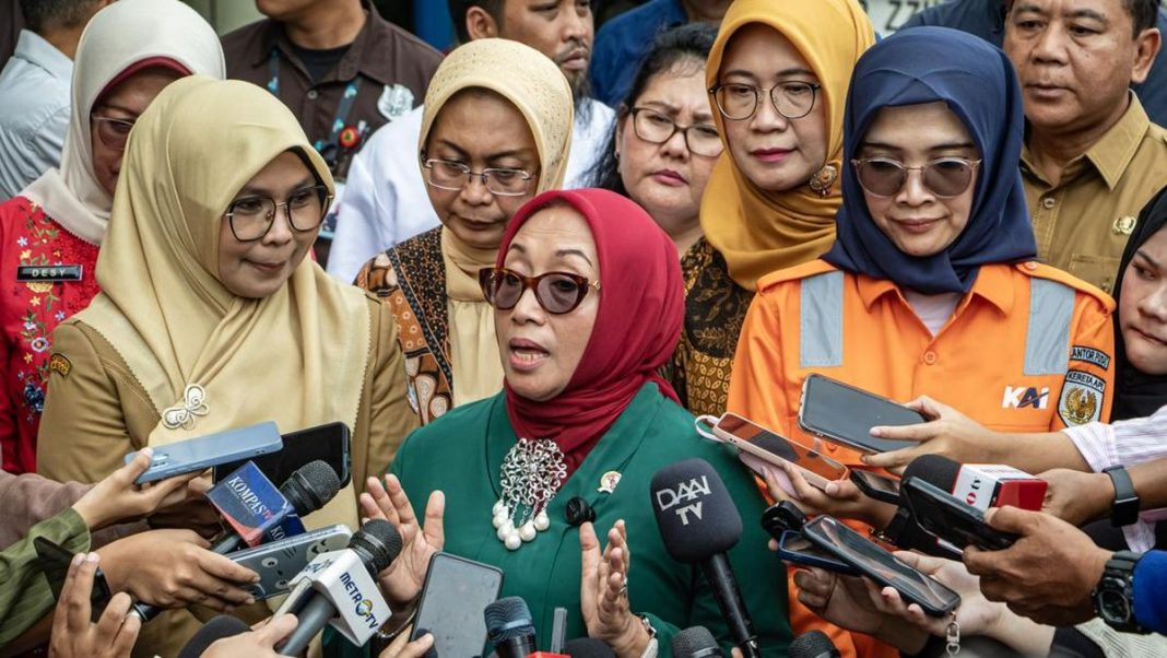 Menteri PPPA Buka Suara soal Temuan Ratusan Senjata di Sekolah Jaksel