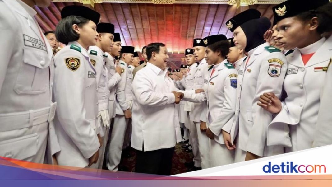 Prabowo Puji Paskibraka Upacara HUT Ke-81 RI: Kalian Jalankan Tugas Kehormatan