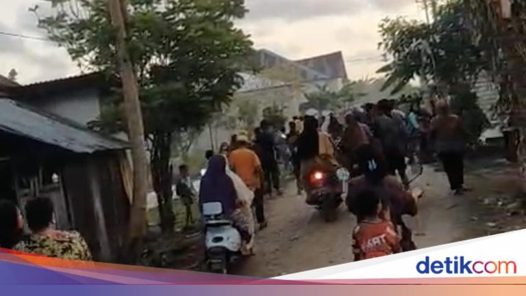 Gempa M 7 NTT Picu Peringatan Tsunami, Warga Selayar Evakuasi ke Atas Bukit