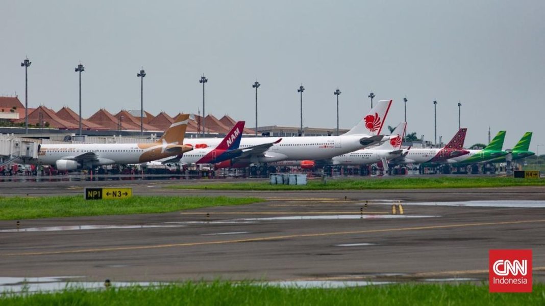Penerbangan Bandara Juanda ke Jakarta dan Bandung Kembali Beroperasi