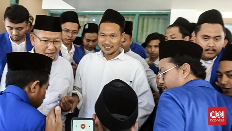 Gus Baha Jadi Wakil Rais Aam PBNU 2026-2031