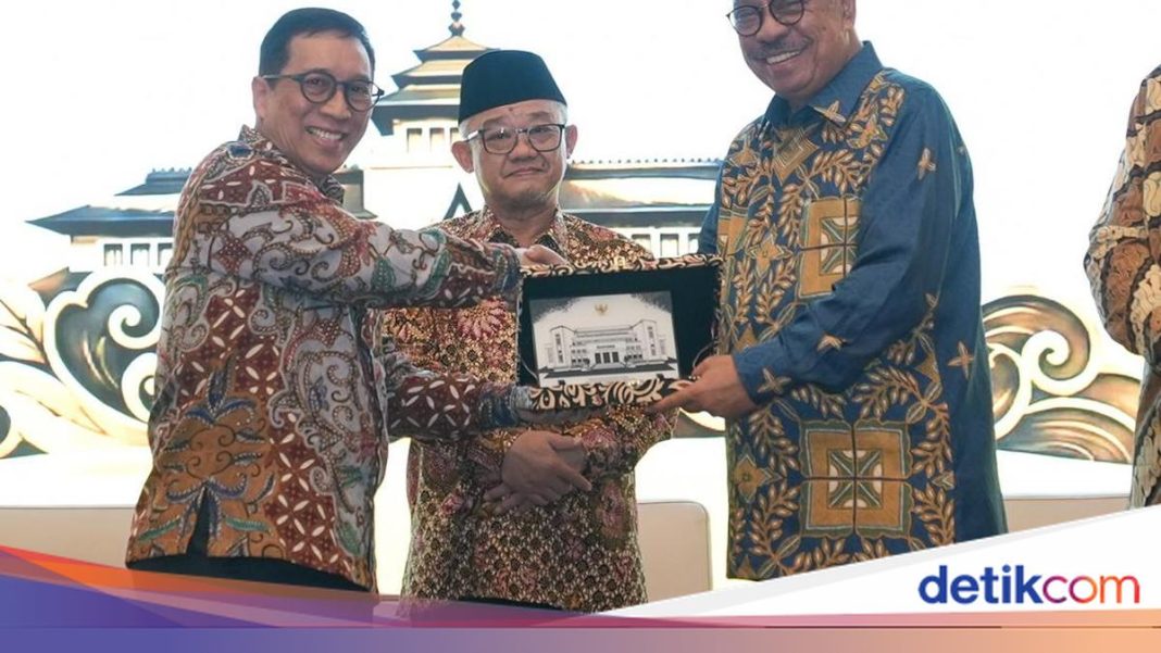 MPR Dorong Pendidikan Pancasila Diperkuat dalam Revisi UU Sisdiknas