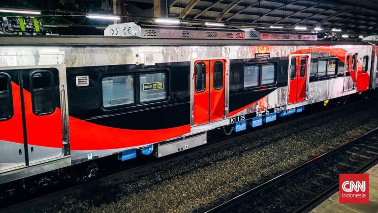 INKA Terbelit Utang Rp4,7 T, Merger dengan KAI Dikebut Sebelum 2027