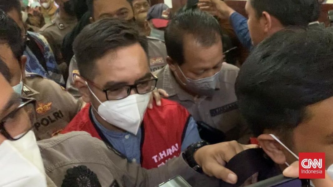 Aktivis Perempuan Kritik Bebas Bersyarat Bechi: What Happened To That?