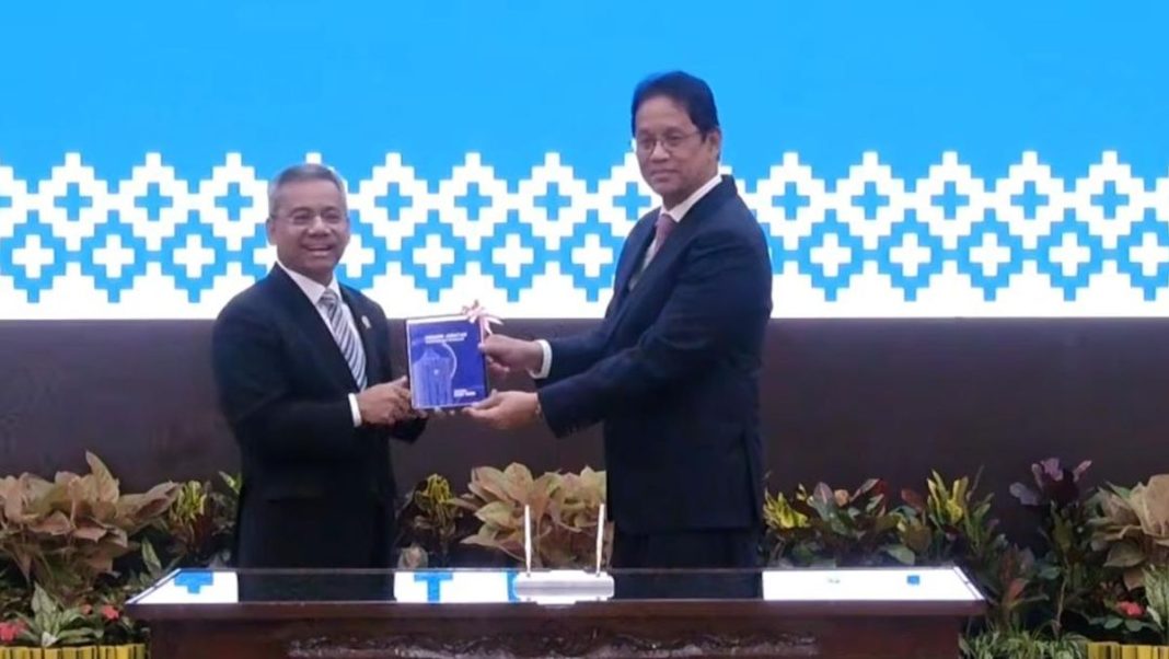 Momen Serah Terima Jabatan Menkeu dari Purbaya ke Suahasil Nazara