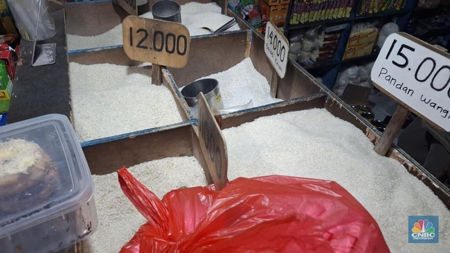 Mantan Menteri Ketahuan Jualan Beras di Glodok, Tidak Bilang Keluarga – Publik Pos Update